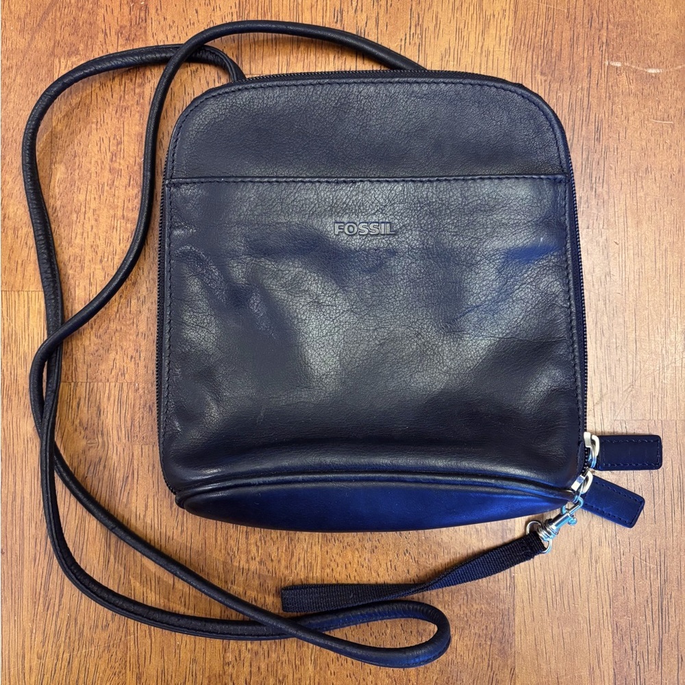 Fossil leather shoulder bag